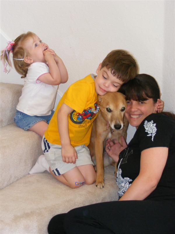 Jess_MyFamily (1).JPG - If you looked up "dysfunctional" in the dictionary, this picture would be right next to it!?...